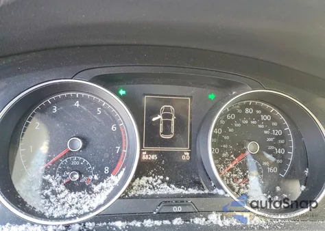 2018 Volkswagen Golf S z USA, uszkodzony, nr VIN 3VWG17AU0JM263963